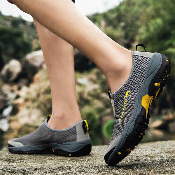 Men's Casual Lightweight Slip On Sneakers